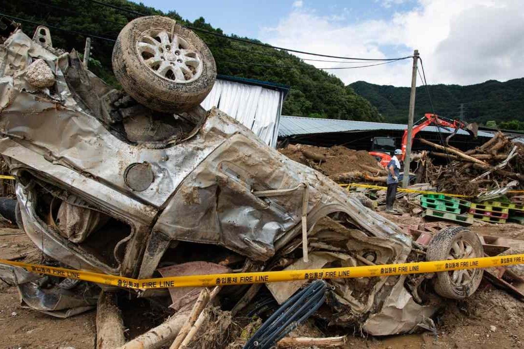 Suman 43 Muertes por Lluvias Torrenciales en Corea del Sur