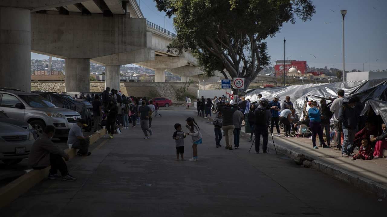 La pandemia de la covid-19 dejó 16 millones más de niños y jóvenes pobres en Latinoamérica