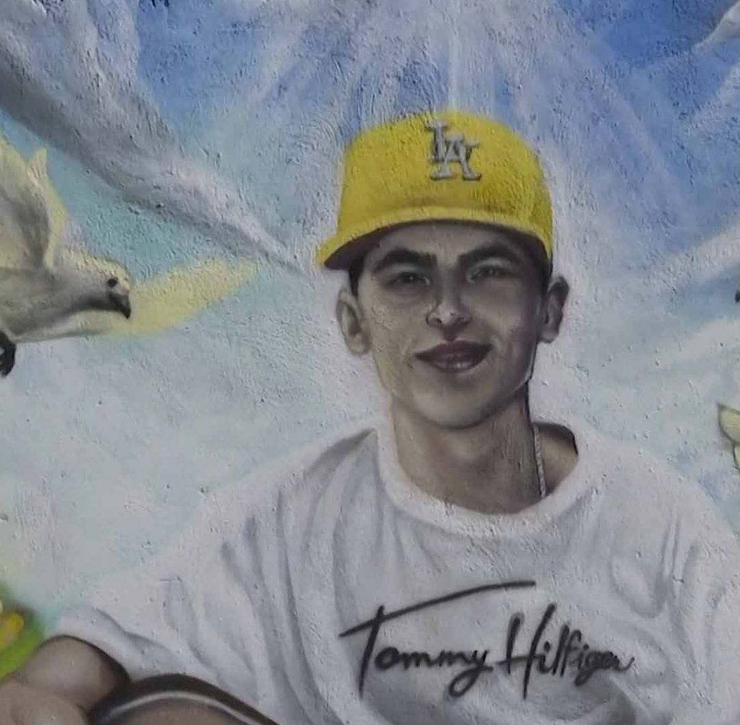 Realizan Mural en Memoria de Chris Hernán en Colonia Eduardo Guerra en Torreón