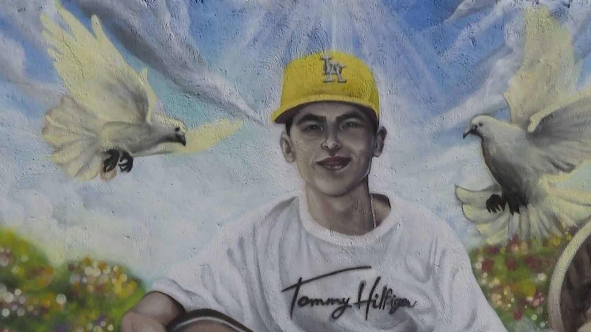 Realizan Mural en Memoria de Chris Hernán en Colonia Eduardo Guerra en Torreón