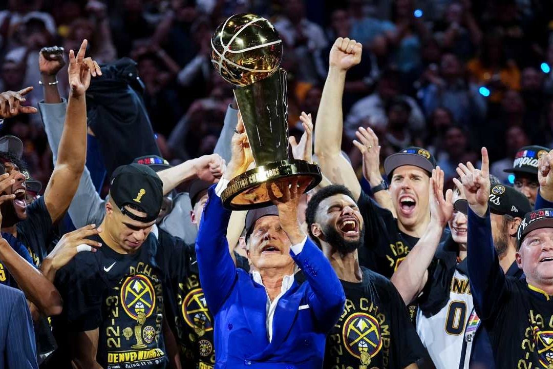 En cinco juegos los Denver Nuggets ganaron el título del mejor basquetbol del mundo.