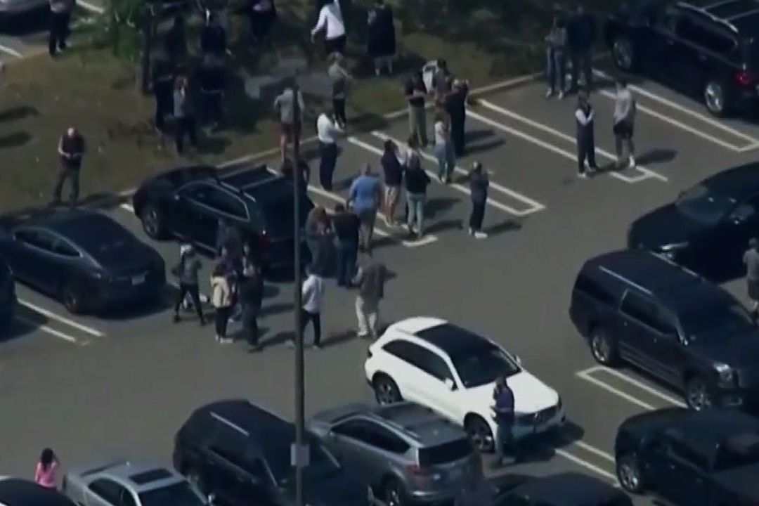 Reportan tiroteo en Massachusetts, en la escuela praparatoria St. Johns, en la localidad de Danvers