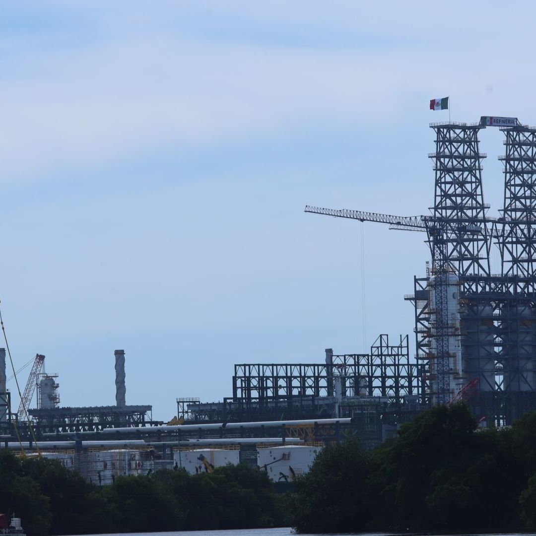 Refinería Dos Bocas Estará Produciendo a Toda su Capacidad el 28 de Febrero: AMLO