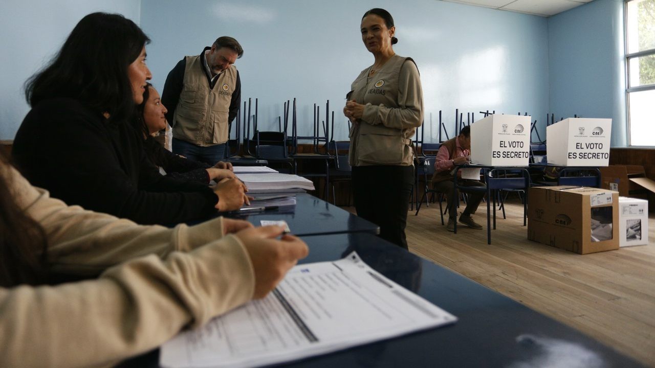 CNE de Ecuador ha ordenado la repetición de los comicios legislativos en el extranjero