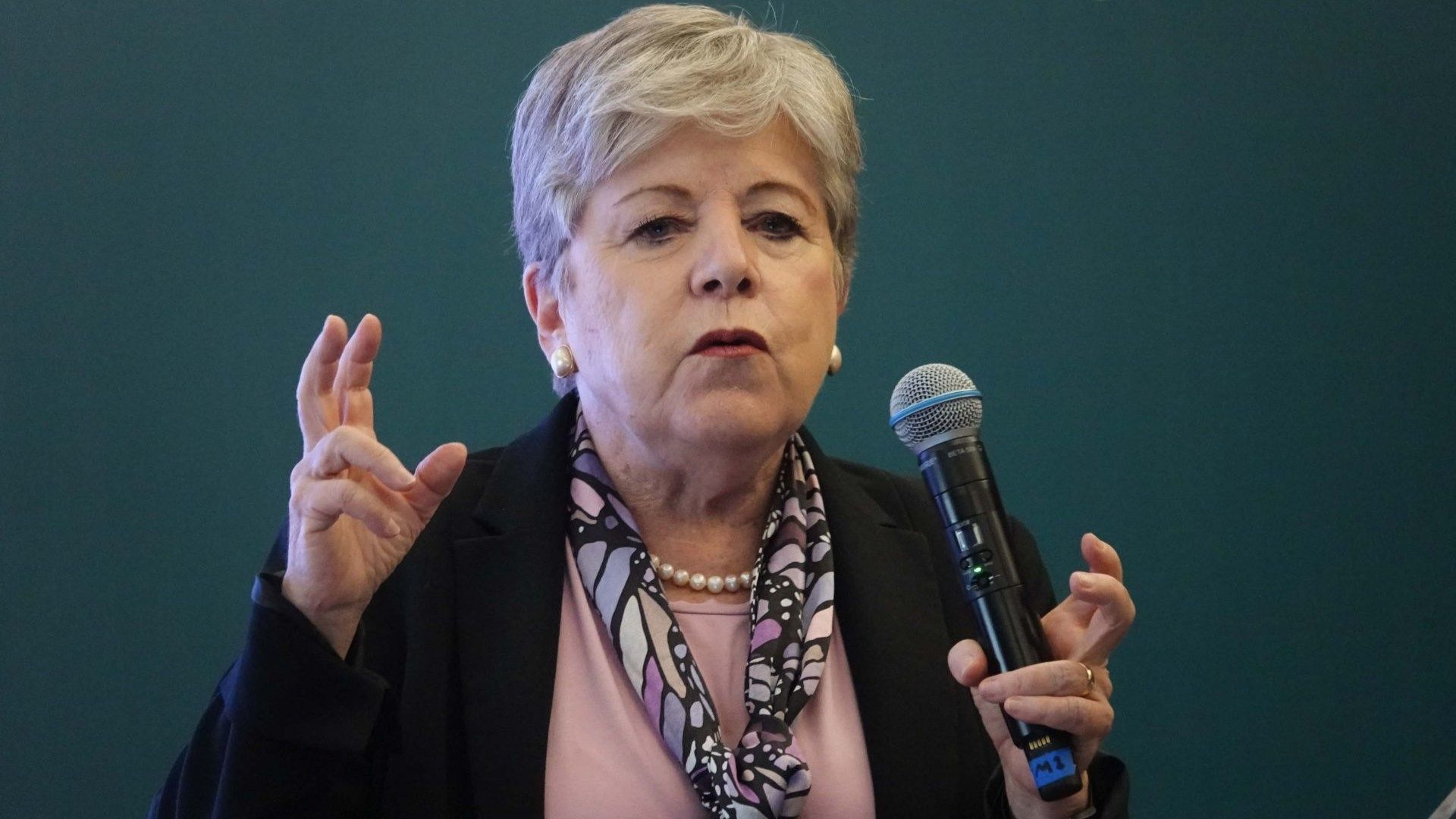 La secretaria de Relaciones Exteriores, Alicia Bárcena, durante conferencia de prensa el 14 de mayo de 2024