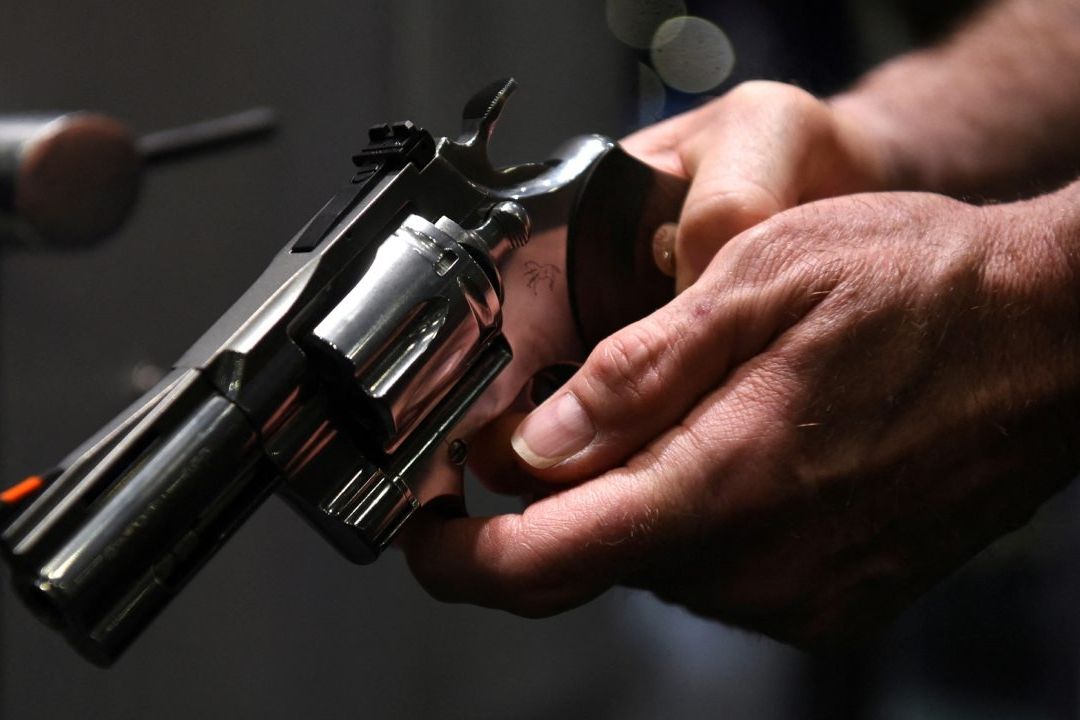 México pide reabrir demanda contra fabricantes de armas en EUA