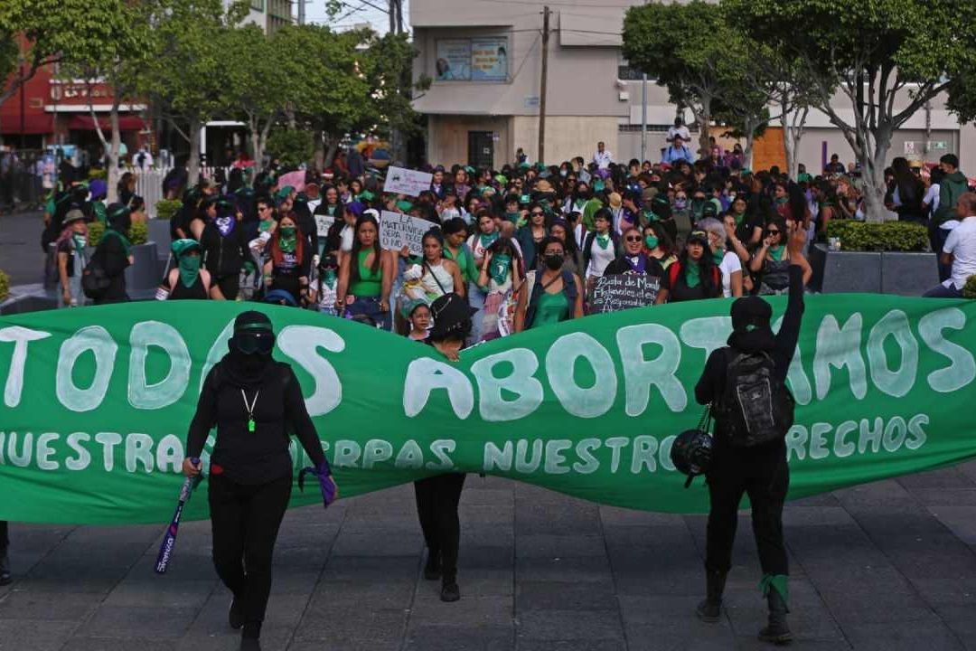 Tras despenalización de aborto en México, activistas latinoamericanas ven clave de lucha