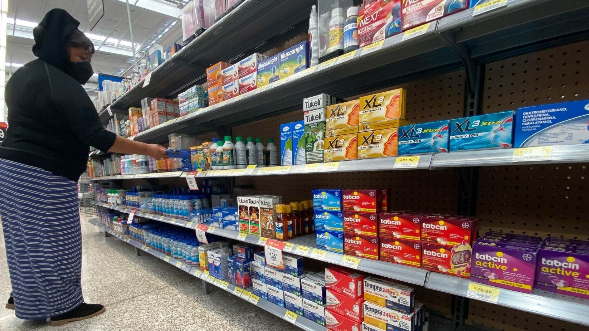 La Cofepris alertó por el robo de Vaporub y VitaPyrena Forte