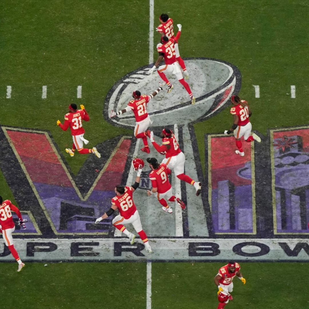 Los Kansas City Chiefs se impusieron 25-22 a los San Francisco 49ers en el Super Bowl LVIII. Foto: AP