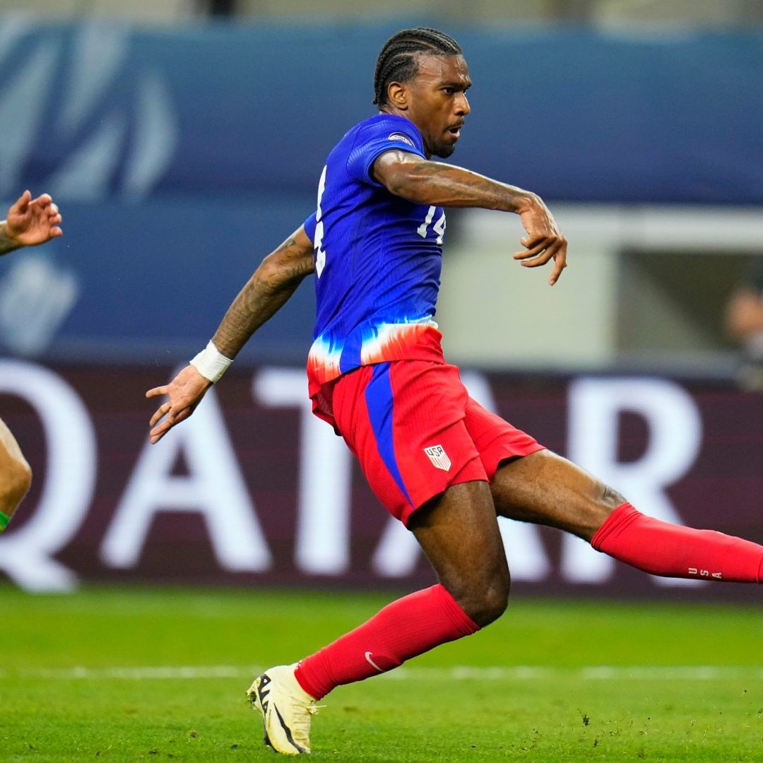 Haji Wright consiguió el doblete final en el tiempo extra para darle el pase de final a Estados Unidos. Foto: AP