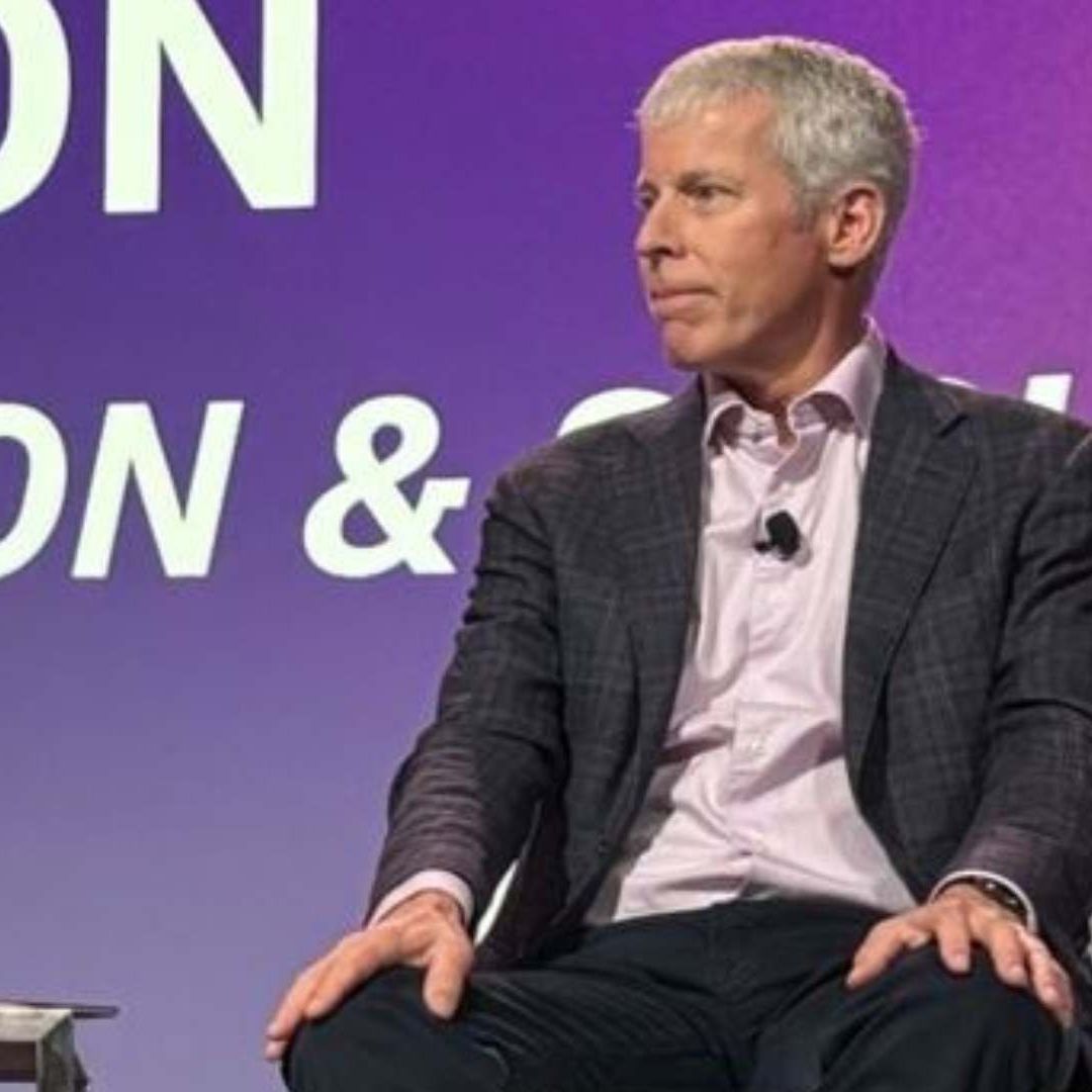 Wright es uno de los fundadores de Liberty Energy, prestadora de servicios a empresas de energía que en los últimos años aumentaron la producción de combustibles fósiles.