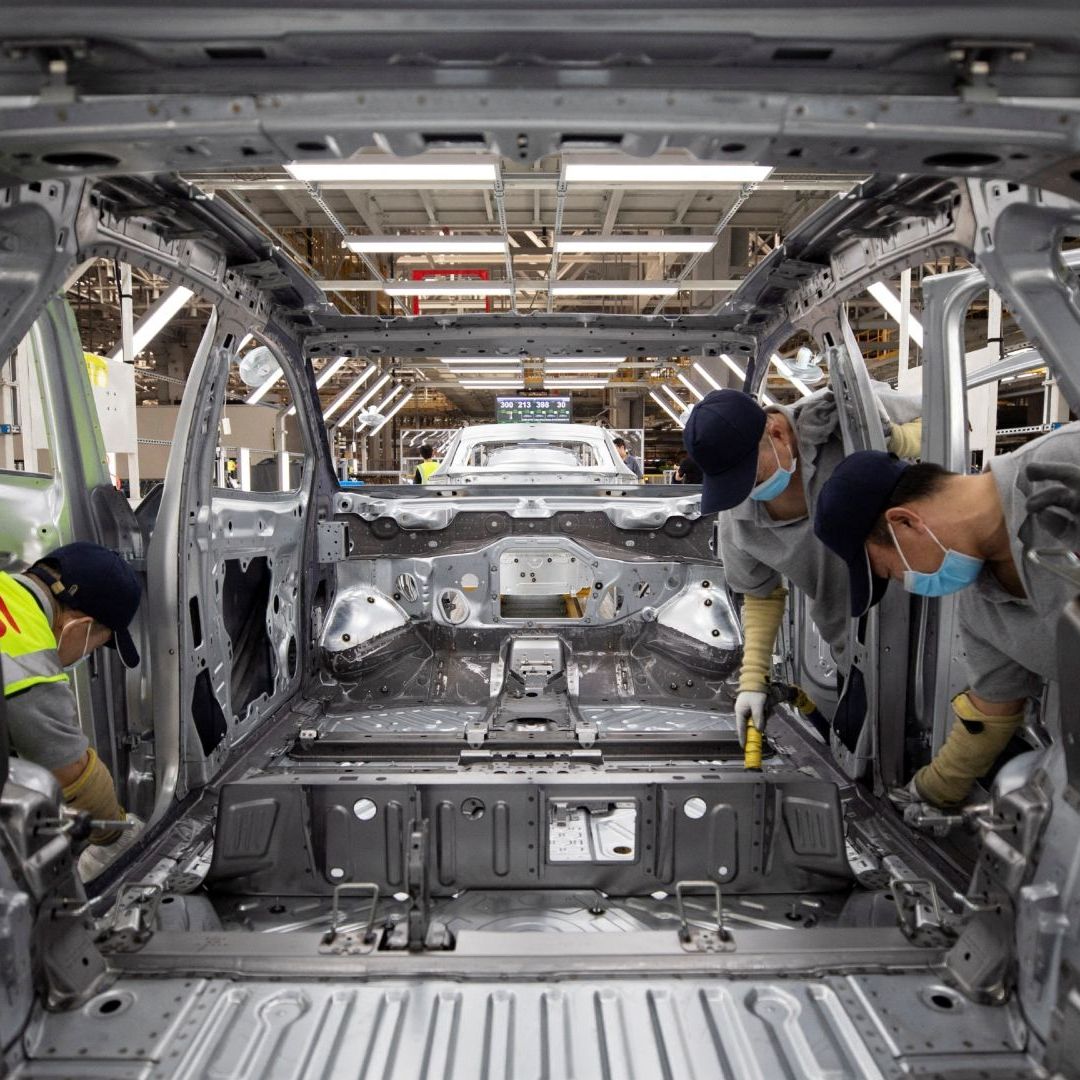 fábrica de autopartes