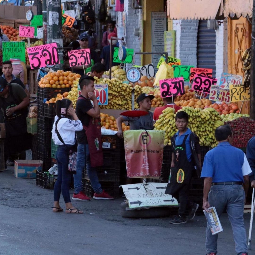 Inflación en México, en 4.56%: Papaya Encabeza Lista de Productos que Más Subieron de Precio