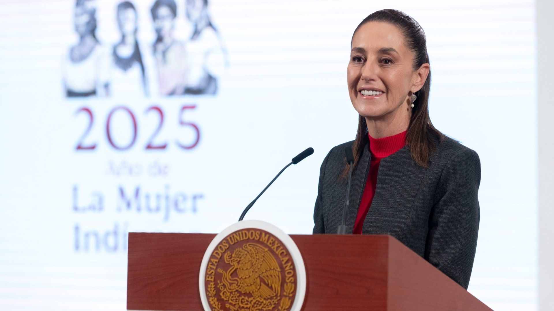 Claudia Sheinbaum durante conferencia en Palacio Nacional