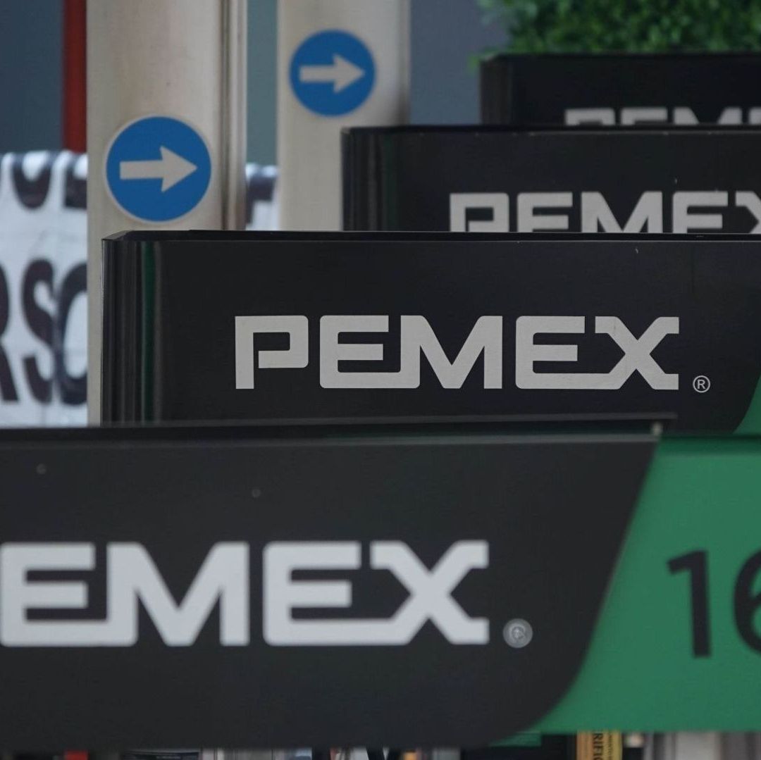 Letras que dicen Pemex.