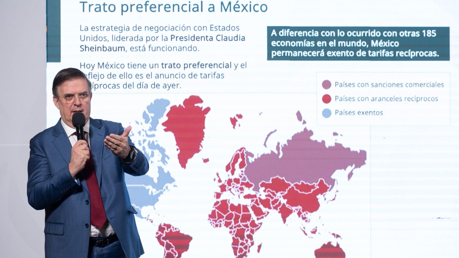 Marcelo Ebrard en conferencia en Palacio Nacional