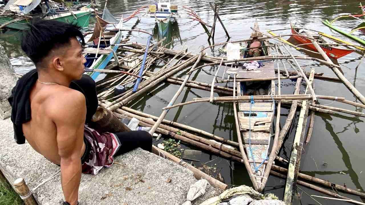 Tifón Doksuri Causa Inundaciones y Desplaza a Miles en Filipinas