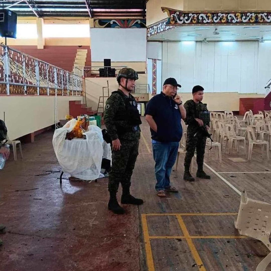 Atentado en Misa Católica en Filipinas Deja 4 Muertos y Decenas de Heridos