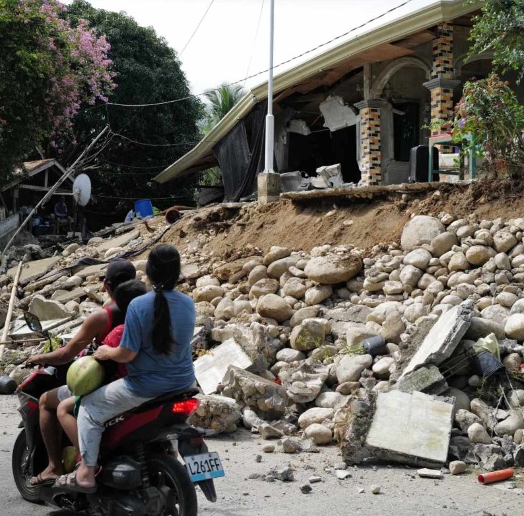 Temblor en Filipinas Hoy 6 de Enero 2026: Sismo de Magnitud 6.4 Sacude Islas; Últimas Noticias