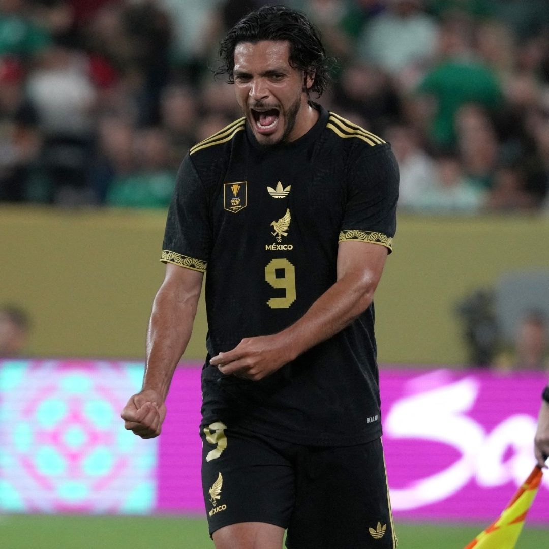 Raúl Jiménez volverá a ser titular ante Honduras y comandará el ataque de la Selección Mexicana.