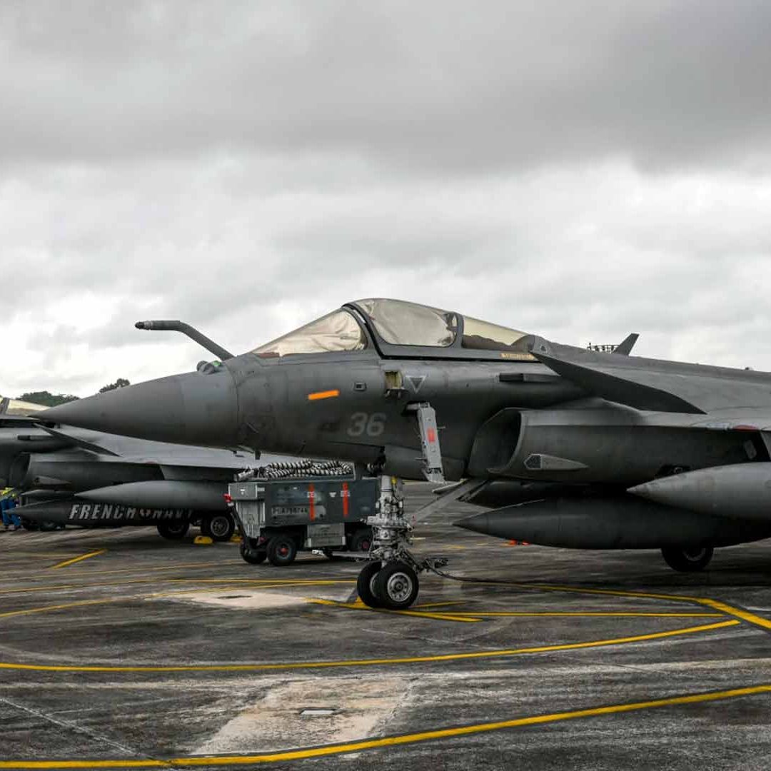 Francia no enviará aviones de combate a Ucrania
