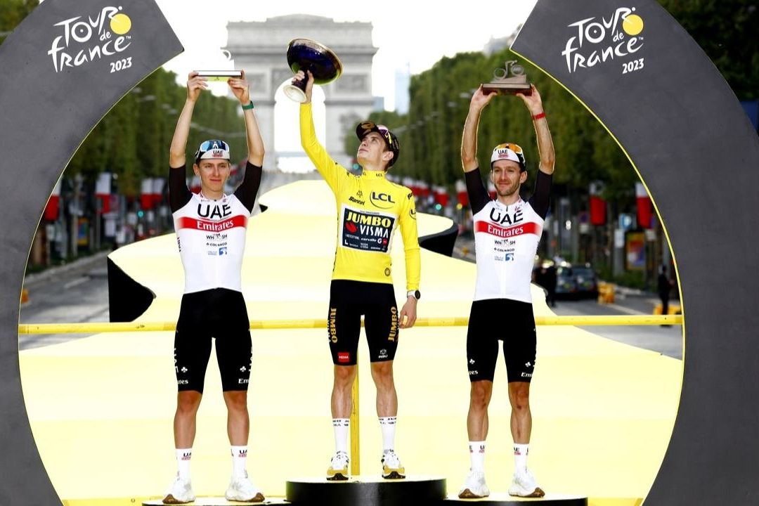 El danés Jonas Vingegaard (Jumbo) ganó este domingo su segundo Tour de Francia