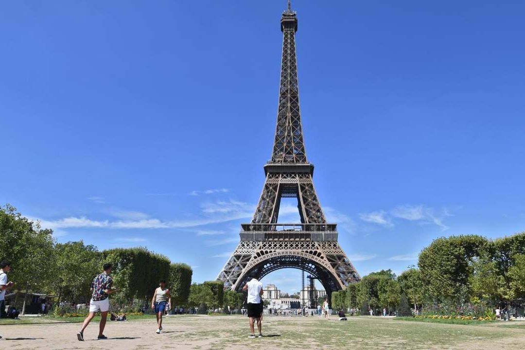 Da embajada atención a mexicana violada en grupo en París