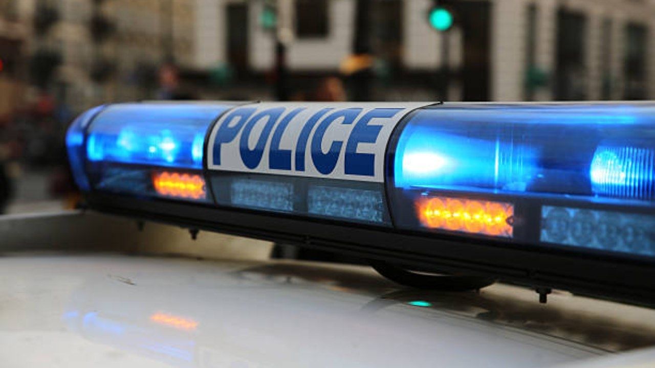 Niño de 10 Años Muere por un Tiroteo Relacionado al Narcotráfico en Francia
