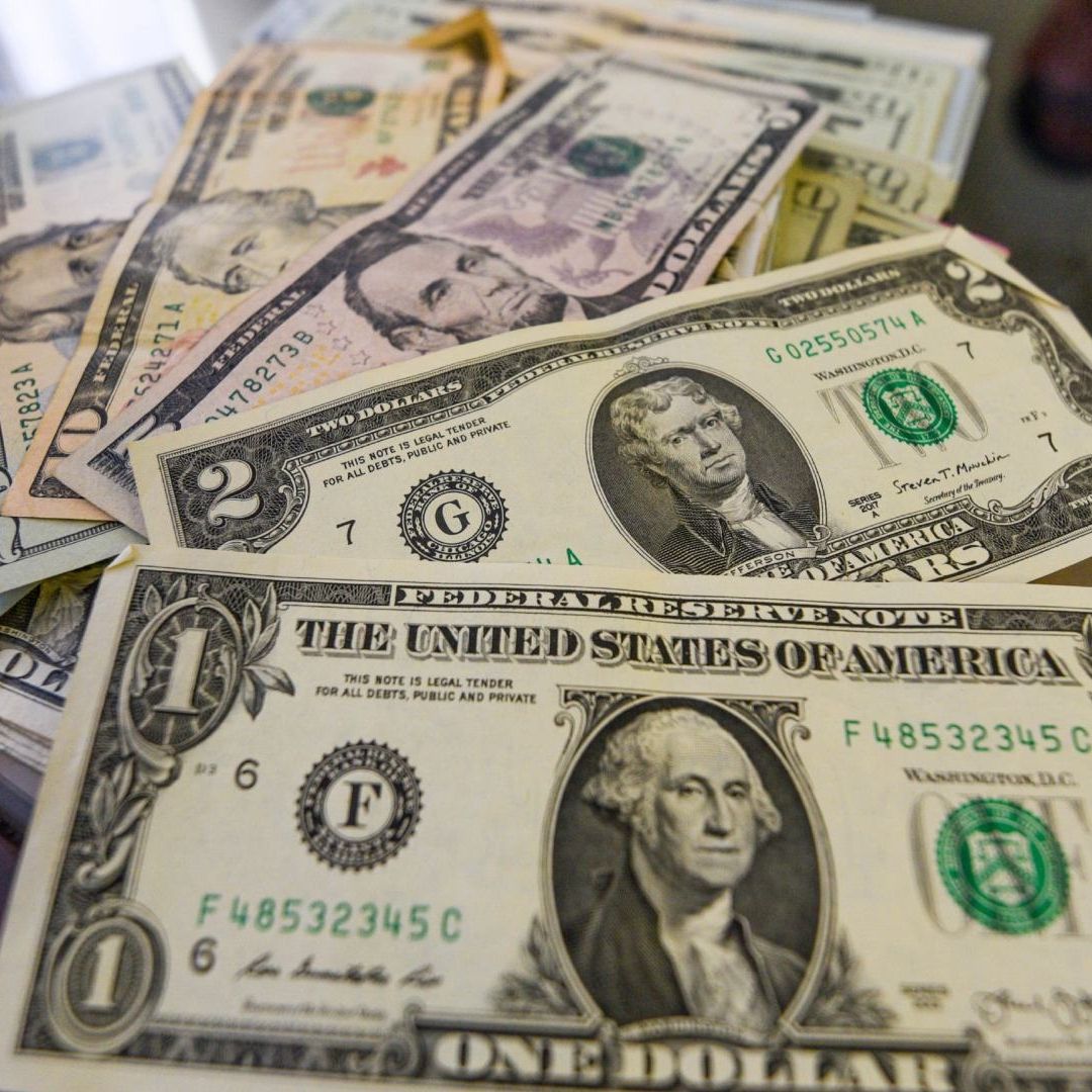 Precio del Dólar Hoy LUNES 3 de Noviembre de 2025: ¿Cómo Está el Tipo de Cambio con el Peso?