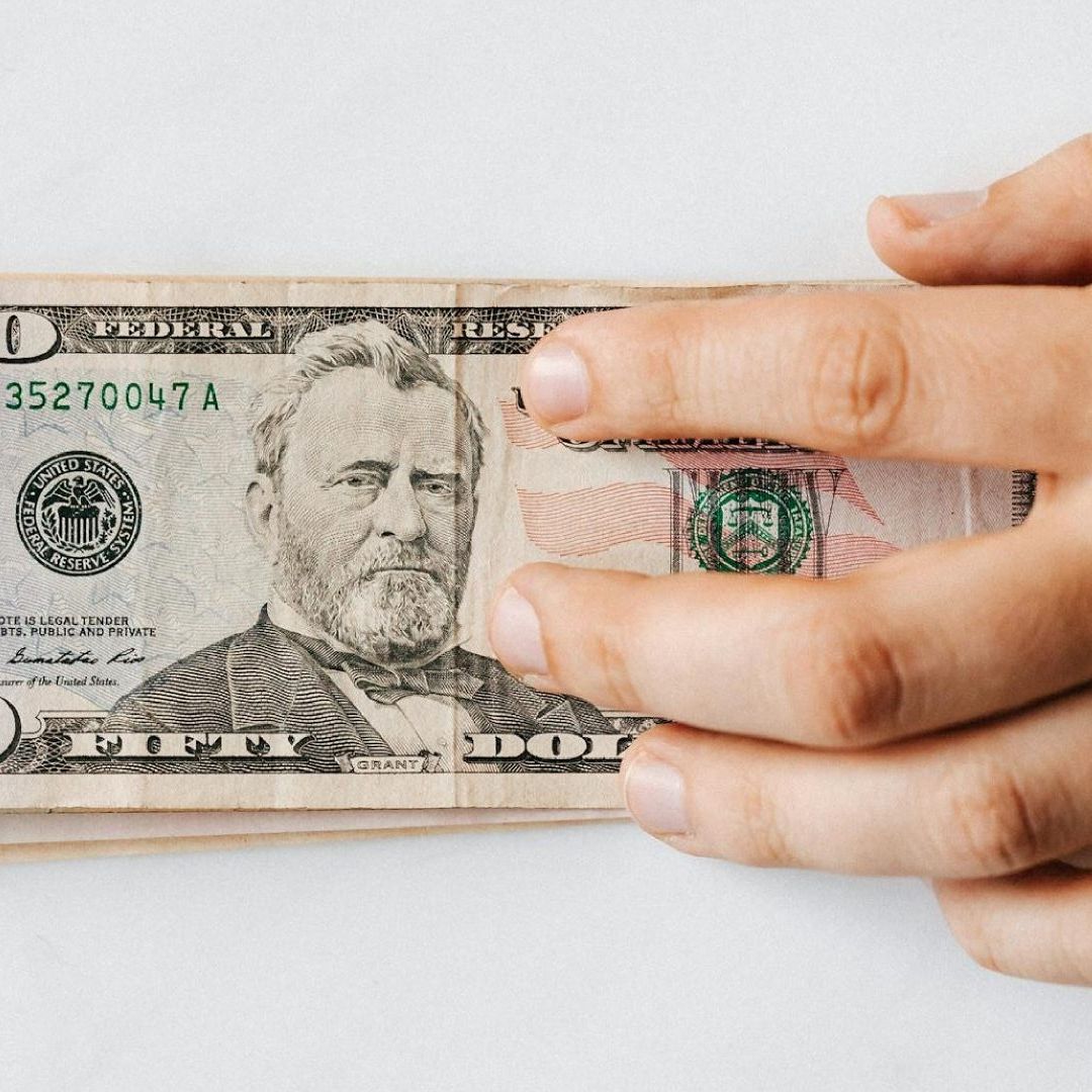 Precio del Dólar Hoy MIÉRCOLES 17 de Diciembre de 2025: Así Está el Tipo de Cambio con el Peso