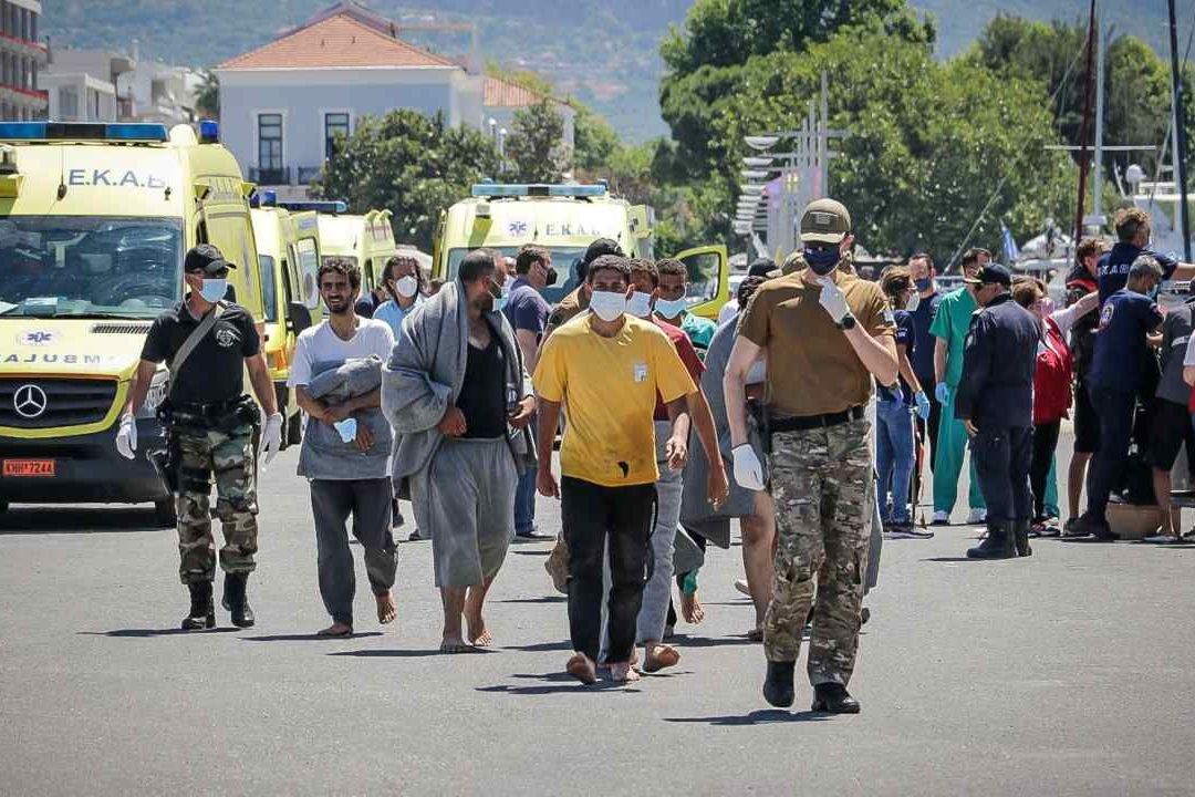 Detienen a nueve personas tras el naufragio en Grecia, que dejó 79 migrantes fallecidos