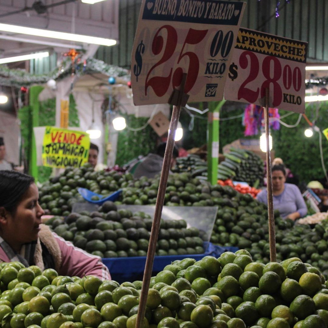 El Banco de México advierte que continuará vigilando el comportamiento de la inflación.