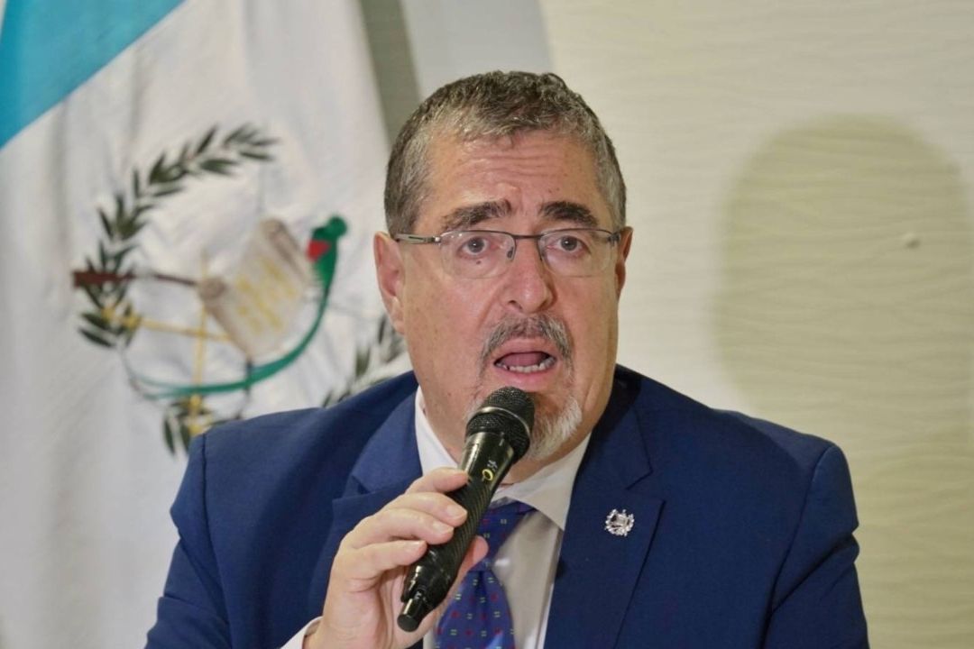 Presidente electo de Guatemala reitera que continúa golpe de estado