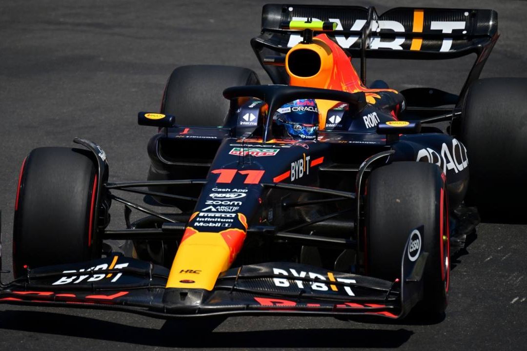 El piloto mexicano Sergio "Checo" Pérez, ganador el año pasado, quedó eliminado este sábado en la primera ronda de la calificación (Q1) para el Gran Premio de Mónaco