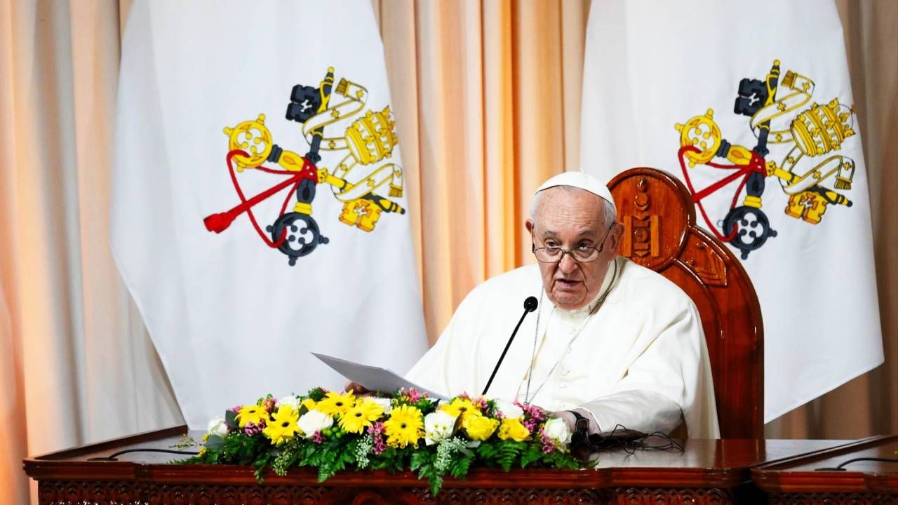 El Papa Francisco en Mongolia Alerta por el Medioambiente y la Corrupción
