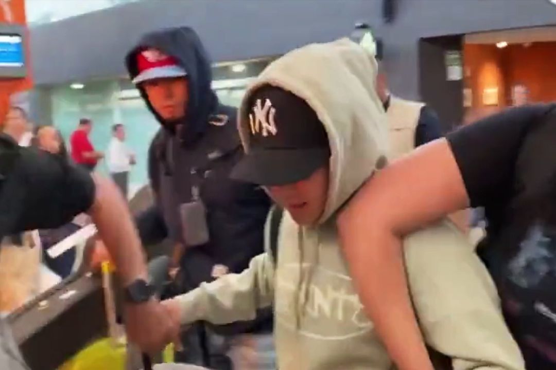 Yahritza y su Esencia Arma su Escándalo en Monterrey ¿Qué Dijo Ahora?