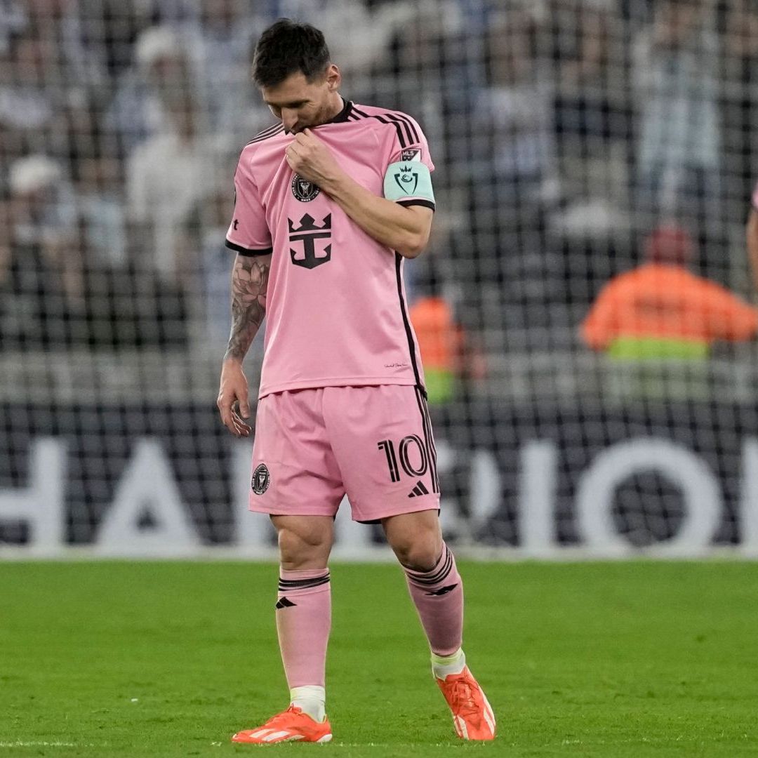 Messi fue el centro de las burlas de los aficionados regios. Foto: AP