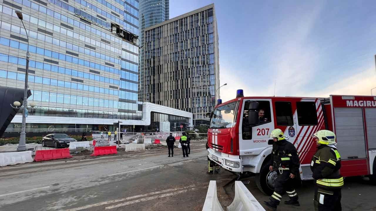 Zelenski dice que la guerra llegó a Rusia luego de atacar Moscú con drones