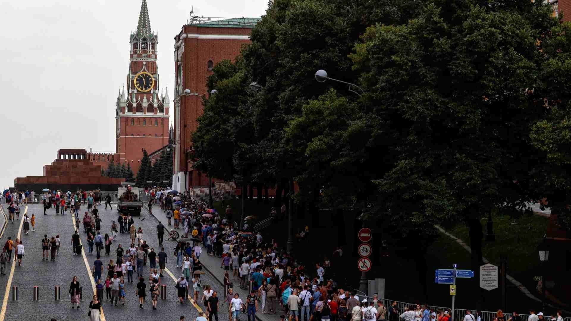 Rusia Derriba Drones de Combate Ucranianos en Moscú
