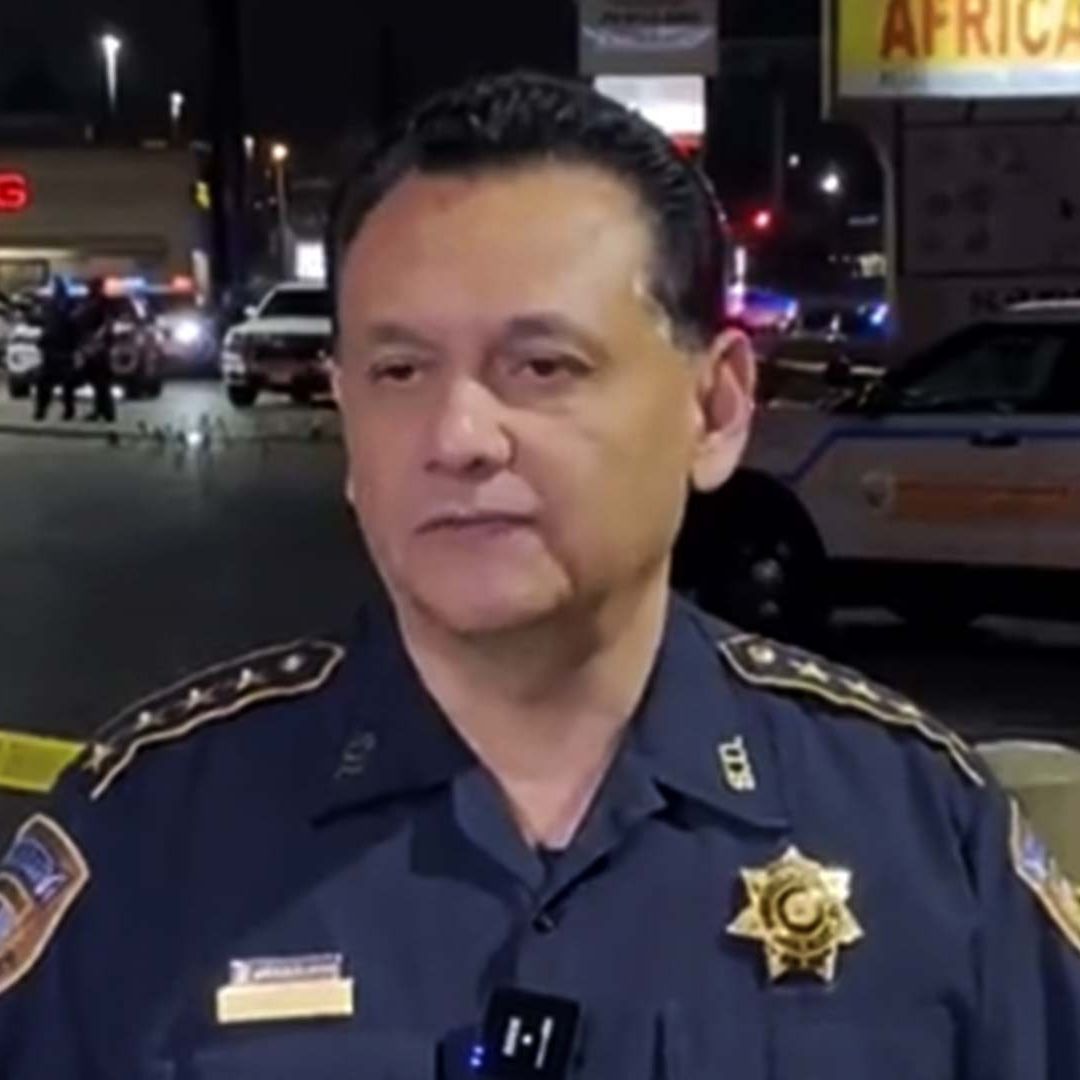 Una persona murió y cuatro resultaron heridas durante el tiroteo en Houston