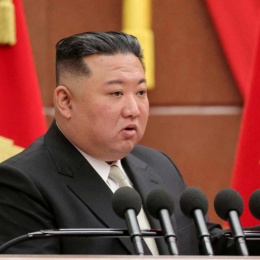 Corea del Norte Lanza Varios Misiles de Crucero y Muestra su Poder