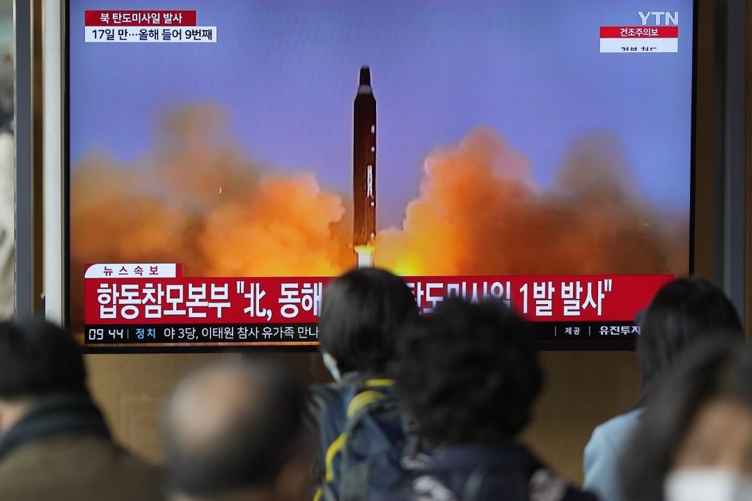 Corea del Norte Lanza ‘Posiblemente’ Nuevo Misil, Según Corea del Sur