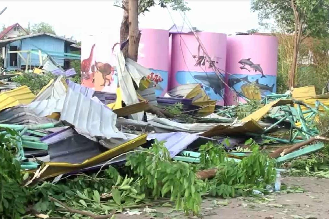 Desplome de Techo en Escuela de Tailandia Deja 7 Muertos