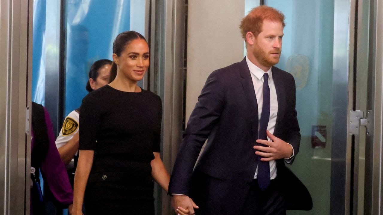 Policía de NY informó que no se reportaron "colisiones, citaciones, lesiones o arrestos" en la supuesta persecución al príncipe Harry y su esposa Meghan Markle