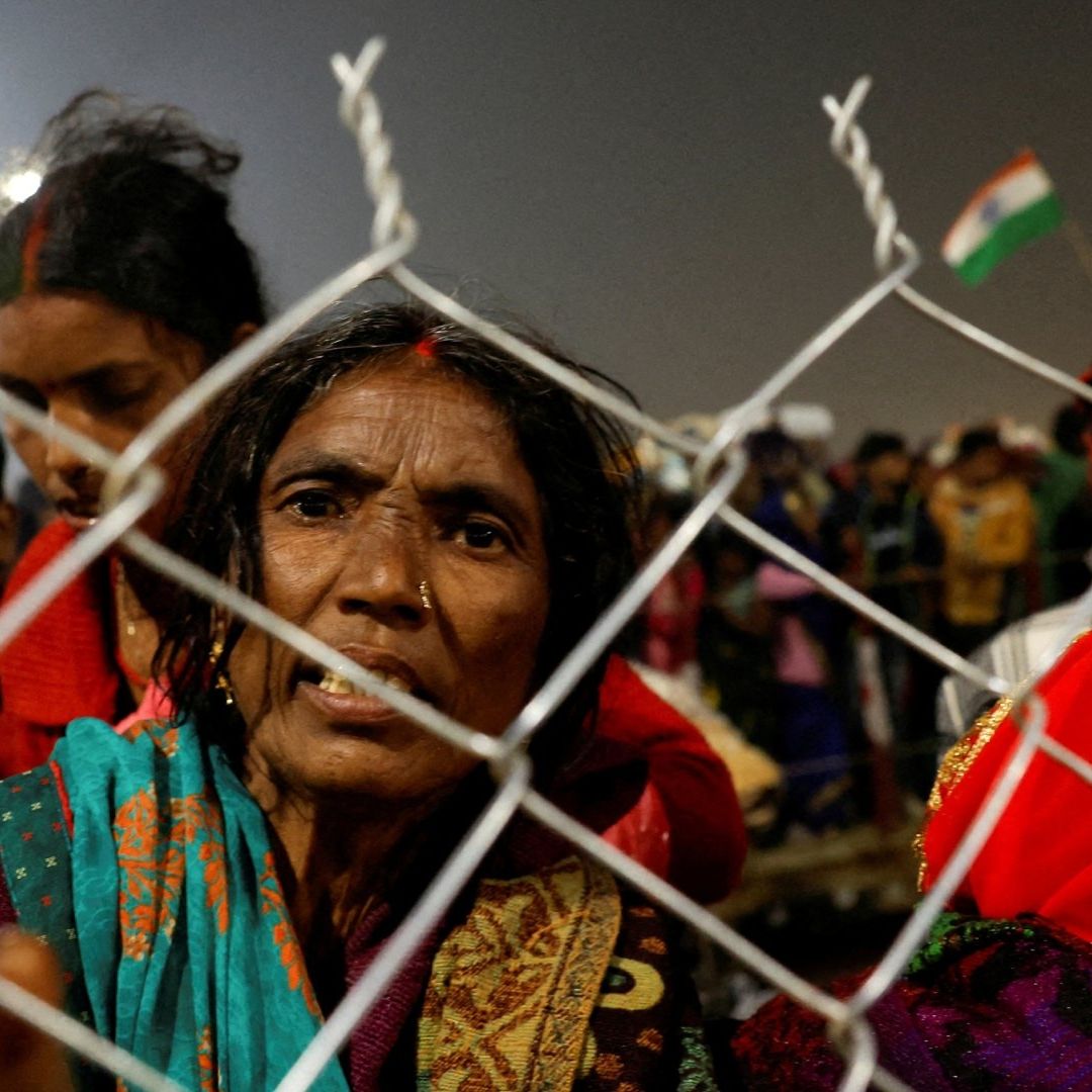 La peregrinación o Festival del Kumbh Mela reúne a una imensa cantidad de fieles en Prayagraj, India. Foto: Reuters