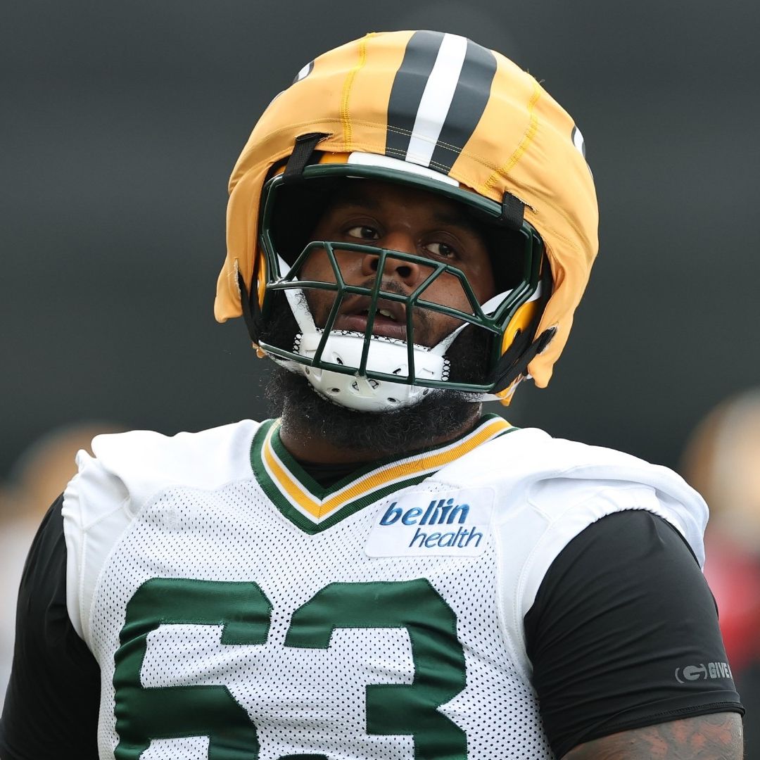 Arrestan a Jugador de la NFL en Aeropuerto de Nueva York; ¿Qué Sucedió con Rasheed Walker?