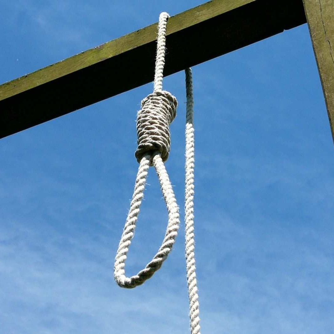 Irán ejecutará a dos personas en público por atentado