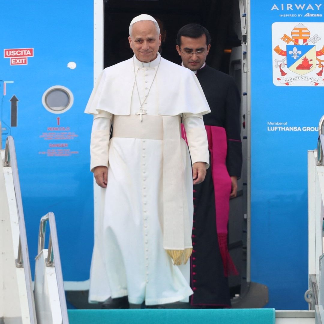 Papa León XIV Realiza Primer Viaje de Su Papado: Llega a Turquía para Estancia de 4 Días
