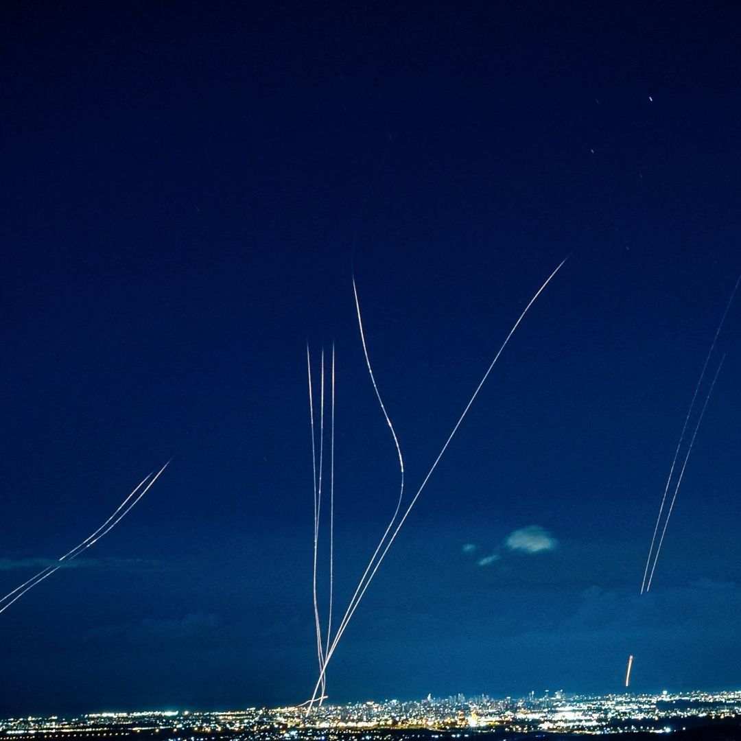 Drones y misiles han iluminado el cielo de Medio Oriente este 28 de febrero.