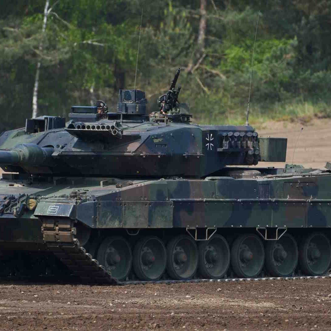Guerra en Ucrania: Tanques Tardarán Meses en Llegar; Mientras EUA Entrenará a Ucranianos